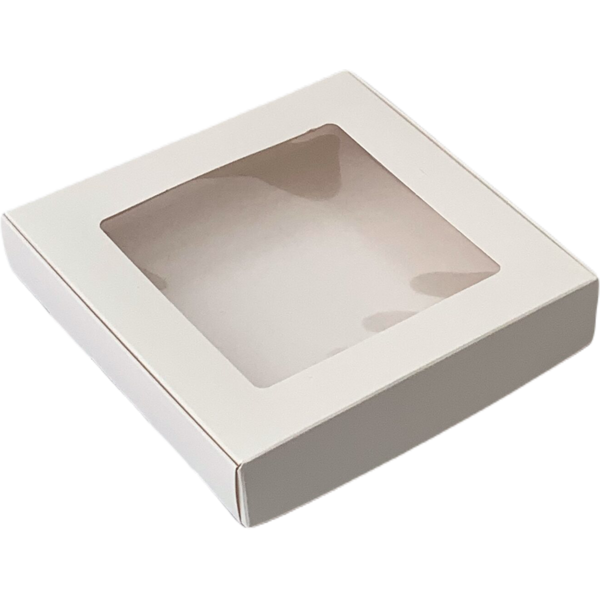 Коробка с окном белая 16 х 16 х 3 см
