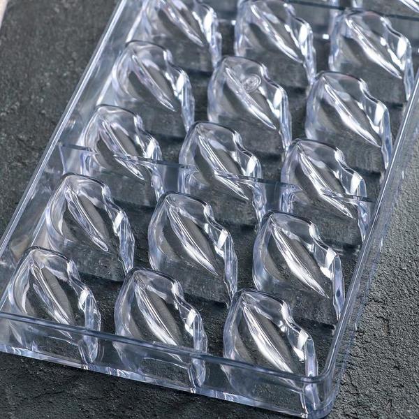 Поликарбонатная форма для конфет Губки 21 ячейка, 28 x 14 x 2,4 см