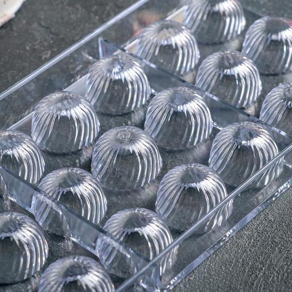 Поликарбонатная форма для конфет Комильфо 21 ячейка, 28 x 14 x 2,4 см