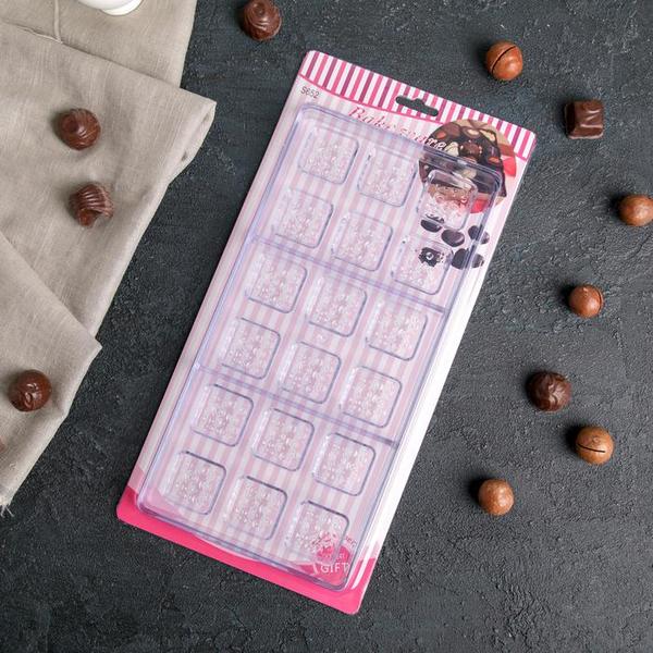 Поликарбонатная форма для конфет Пористый шоколад 18 ячеек, 33 x 16,5 x 2,5 см