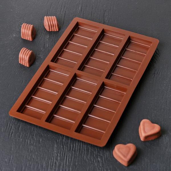 Форма для шоколада Плитка, 26 х 17 х 1,5 см, 6 ячеек (11,3 х 4,4 см), цвет шоколадный