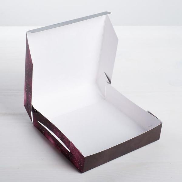 Коробка для десертов Present 14 х 14 х 3,5 см