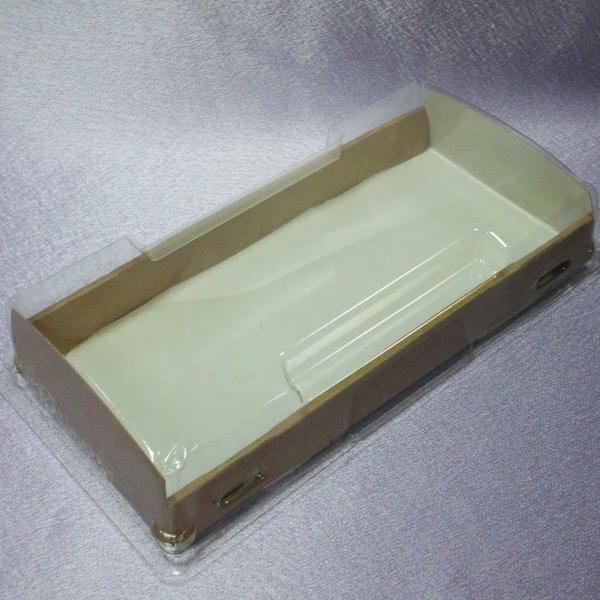 Коробка с пластиковой крышкой 20 х 10 х 4 см