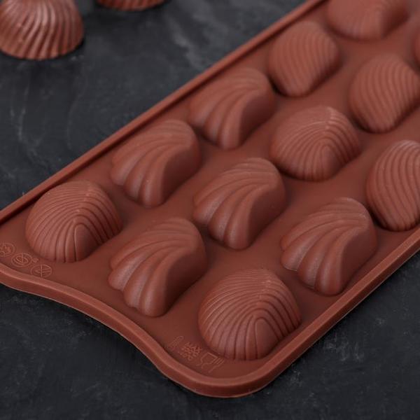 Форма для шоколада Ракушка 15 ячеек, 22 х 10,5 х 1 см